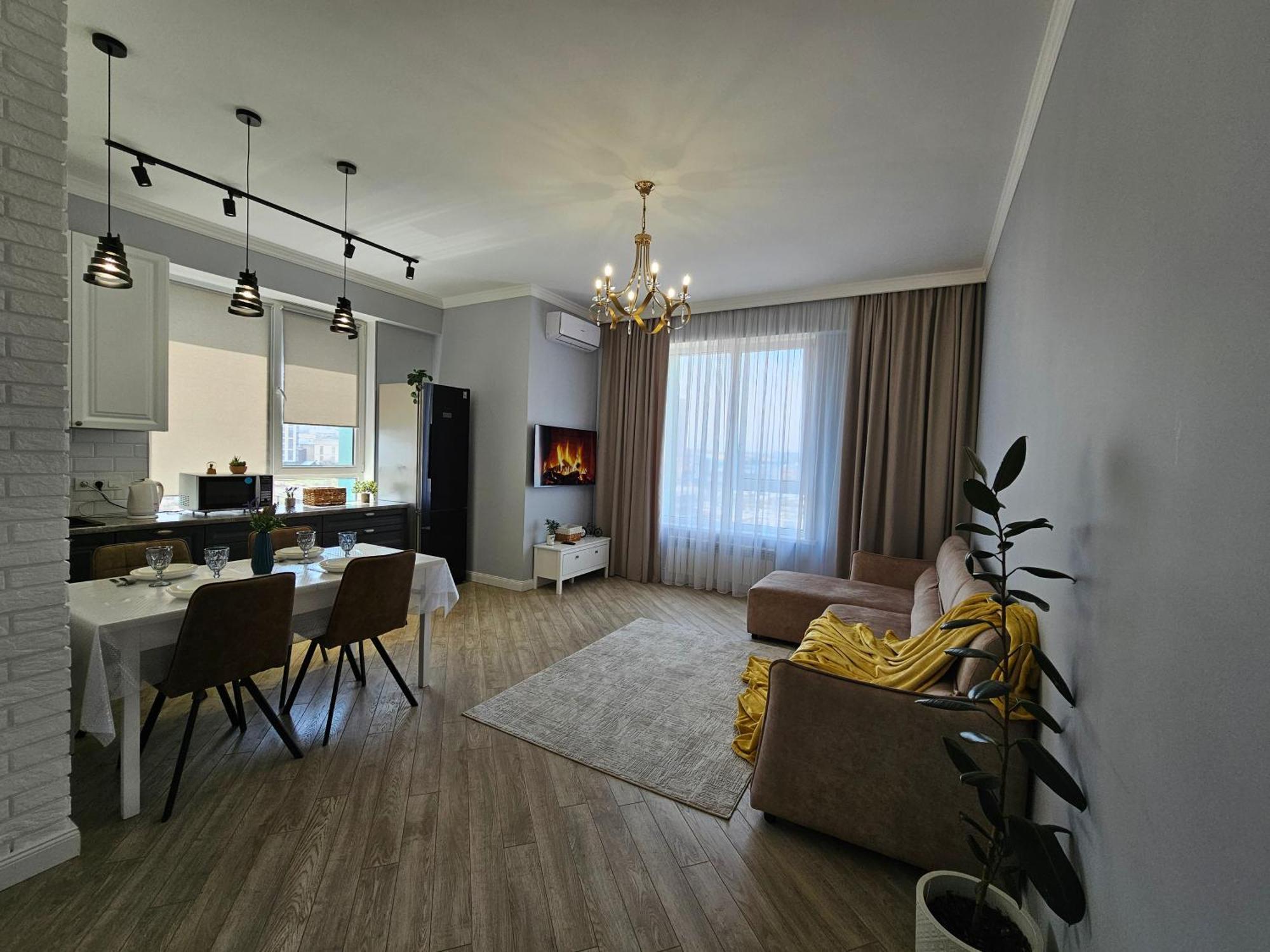 3 Room Gagarin Park Residential Complex Near Mega Shopping Mall Almatı Dış mekan fotoğraf